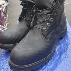 US 11.5 TIMBERLAND LIMITED EDITION HELCOR BOOTS